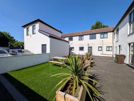 1 bedroom flat to rent - Photo 5