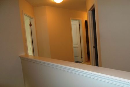 For Lease - 608 Langholm Street, Milton, Ontario - Photo 2