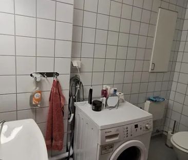 Private Room in Shared Apartment in Brämaregården - Foto 1