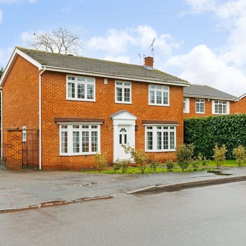 4 bedroom detached house to rent - Photo 1