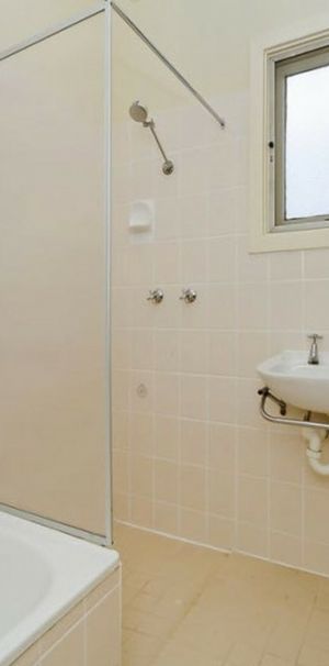 Spacious Family Home in a Convenient Location - Photo 1