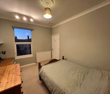 4 Bed Student Accommodation - Photo 3