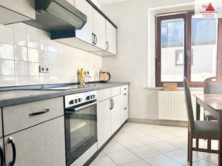 Dörflich gelegene 2-Raum-Wohnung mit Einbauküche und Kaminofen - Drebach/Grießbach - Foto 4