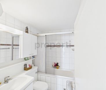 Modernized 4-room apartment with balcony, Bottmingen - Foto 6