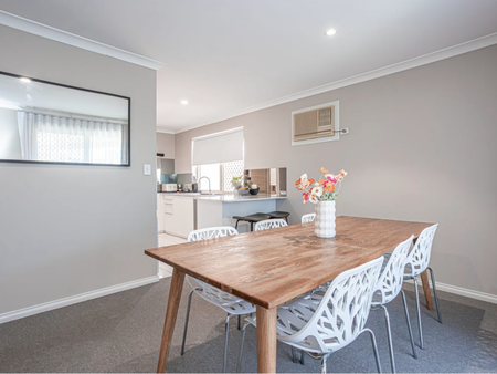 3A Larkfield Vista, Woodvale, WA - Photo 5