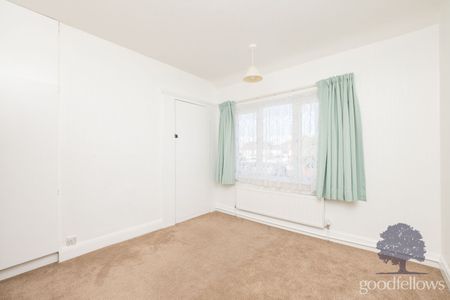 Gander Green Lane, Cheam, SM3 - Photo 5