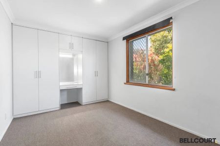 8 Hewitt Way, Booragoon WA 6154 - Photo 5