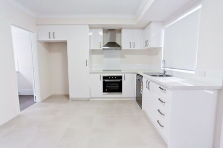 2/5 Salisbury Road, - Photo 4