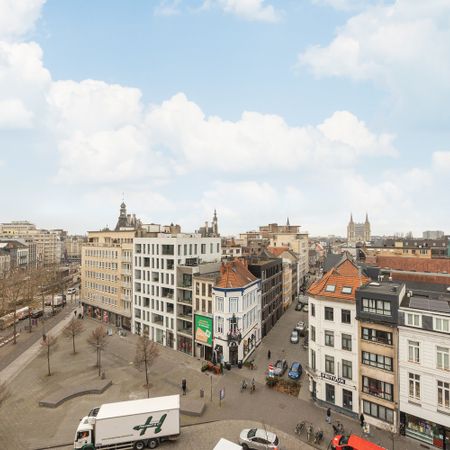 Stijlvolle studio met panoramisch zicht in hartje Antwerpen - Photo 3