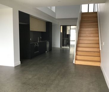 Perfect Location - 3 Bedroom Home In Aura!! - Photo 1