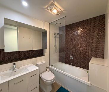 HIGH DEMAND 2 BEDROOM APARTMENT WITHIN THE SIENNA COMPLEX - Photo 5