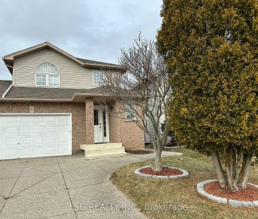 Semi-Detached Home For Lease | X8117260 - Photo 4