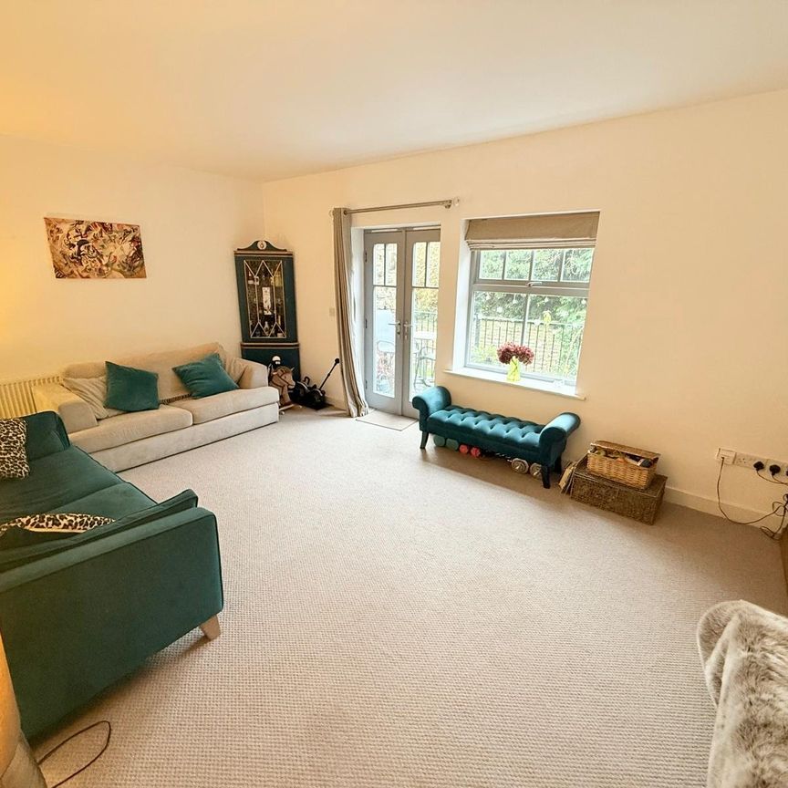 2 bedroom apartment to rent - Photo 1