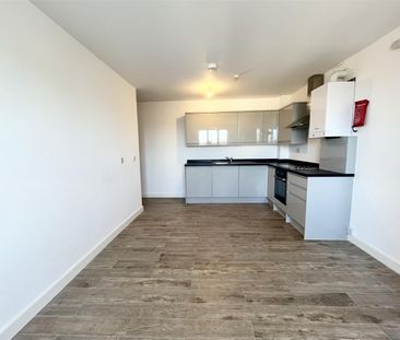 2 Bedroom Apartment To Let - Photo 4