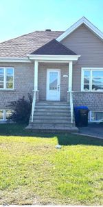 Maison à louer St-Janvier (haut maison avec bachelor) - Photo 3