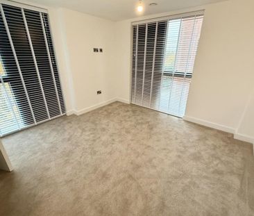 Castleward Boulevard - Photo 4