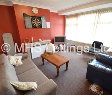 3 Bedroom Mid Terraced House for rent in Cardigan Lane - Photo 1