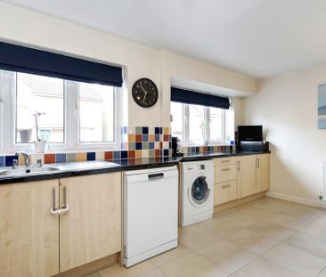 3 bedroom house to rent Royston Road, St. Albans, AL1 - Photo 2