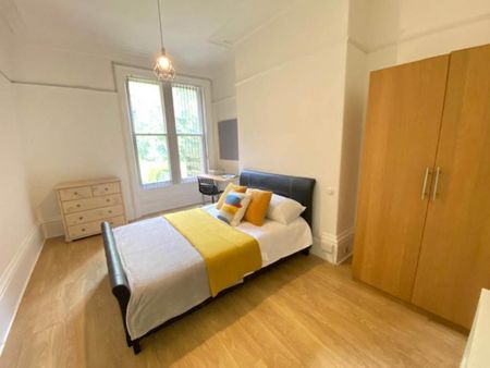 6 bedroom house to rent - Photo 3