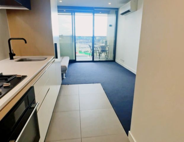 1 Bedroom*1802 - Photo 1