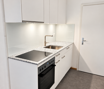 Einmalige Gelegenheit: 2-Zimmer-Wohnung mit direktem Zugang zum Gew... - Foto 4