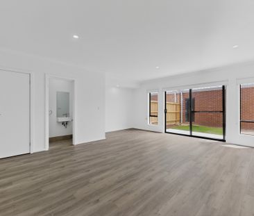 3 Fen Walk, Point Cook VIC 3030 - House For Rent | Domain - Photo 2