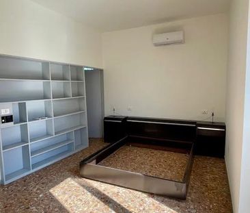 Via Andrea Verga, Rome, Lazio 00168 - Photo 4