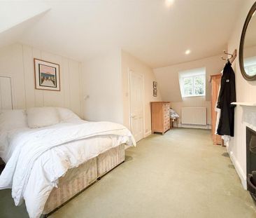 3 bedroom semi-detached house to rent - Photo 6