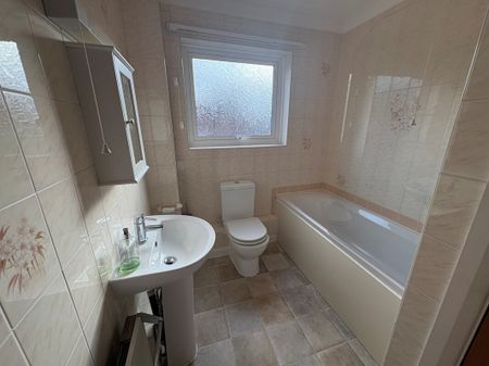 Fir Lodge Court, Northallerton - Photo 5