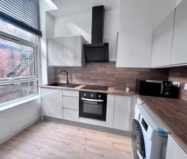 Knowsley Street, Bolton BL1 - Photo 2