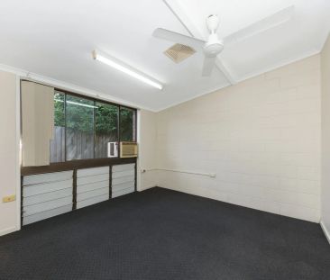 Unit 3/55 Cook Street, North Ward. - Photo 4