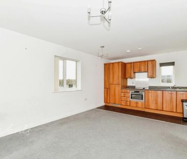 2 bedroom apartment to rent - Photo 4