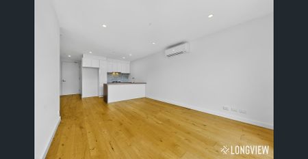 Bright & Stylish Courtyard Apartment - Photo 5