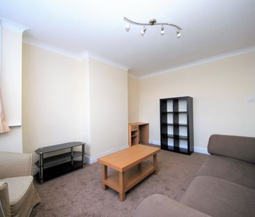 Hillfield Avenue, Colindale, NW9 - Photo 1