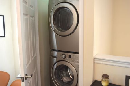 For Lease - 2812 Donald Cousens Parkway, Markham, Ontario - Photo 4