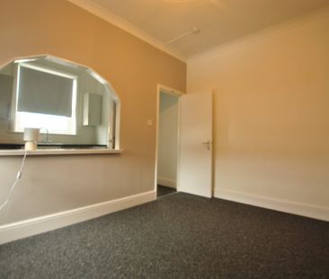 Burch Road, kent, London - Photo 3