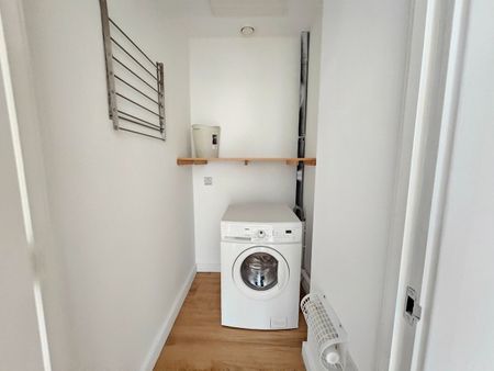 2 Bed Flat, Saw Mill Way, N16 - Photo 5
