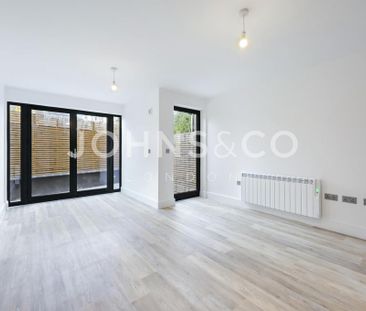 3 bedroom townhouse to rent - Photo 1