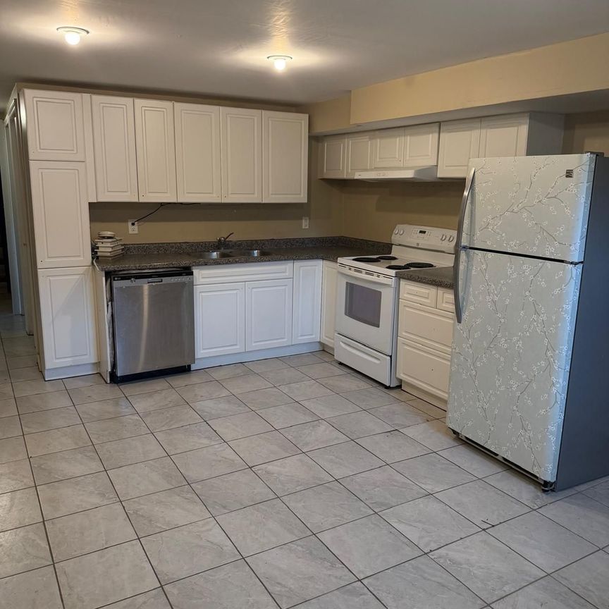 For Lease - 18 Jardine Street Unit# Basement, Cambridge, Ontario - Photo 1