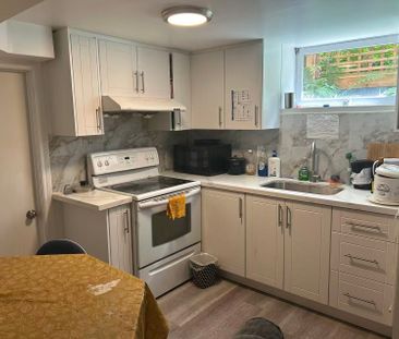 For Lease - 15 Yarmouth Court, Hamilton, Ontario - Photo 3