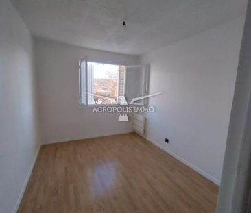 Location Appartement 4 pièces 69m² NICE 06000 - Photo 3