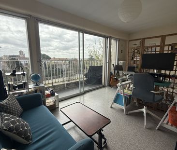 Location Appartement 1 pièce 29m² MONTAIGU VENDEE 85600 - Photo 1