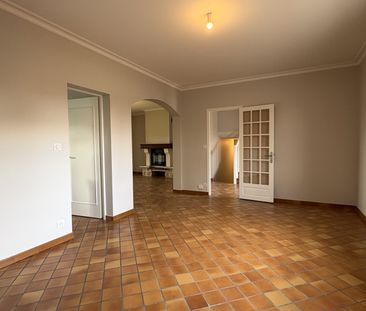 Maison 174 m² - 8 Pièces - Niort (79000) - Photo 2