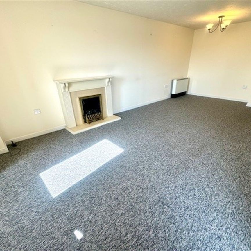 Priory Avenue, St Denys, SO17 - Photo 1