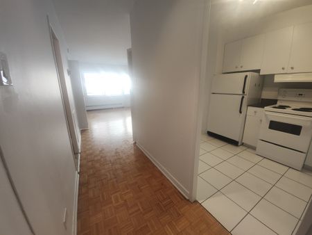 2300 Rue Saint Mathieu, #803 - Photo 4