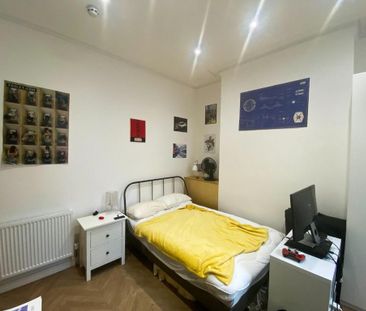 6 bedroom house to rent - Photo 5