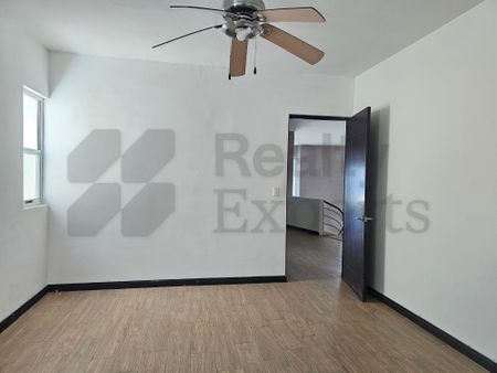 Casa en renta - Photo 2