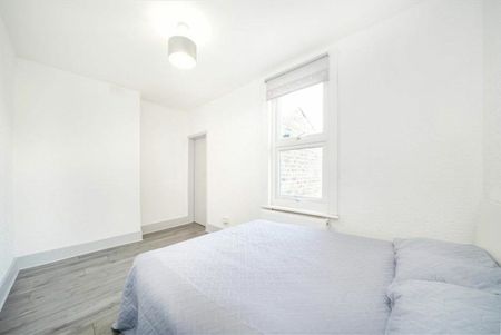 Azof Street, Greenwich, SE10 - Photo 2