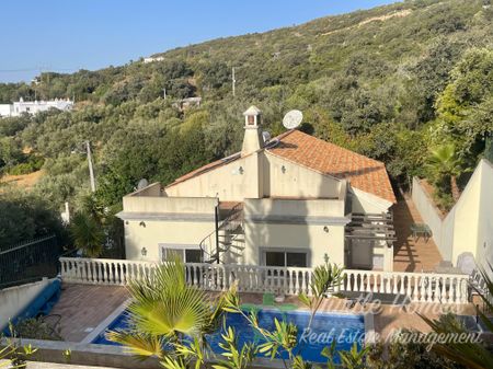 TH2023419 - Beautiful four bedroom house - Photo 4