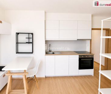 Pronájem bytu 1+kk 37 m2 - Фото 1